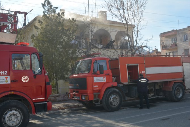 Kahramanmaraş'ta yangında dumandan etkilenen kişi tedavi altına alındı