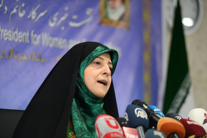 İran Cumhurbaşkanı Yardımcısı da koronavirüse yakalandı