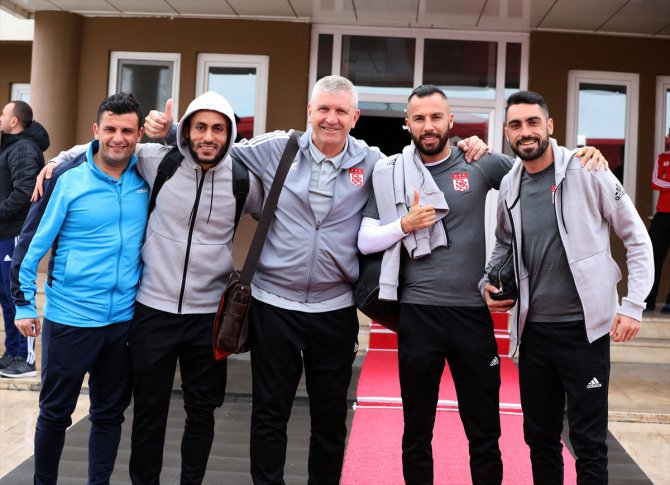 Demir Grup Sivasspor, Ankara'ya gitti