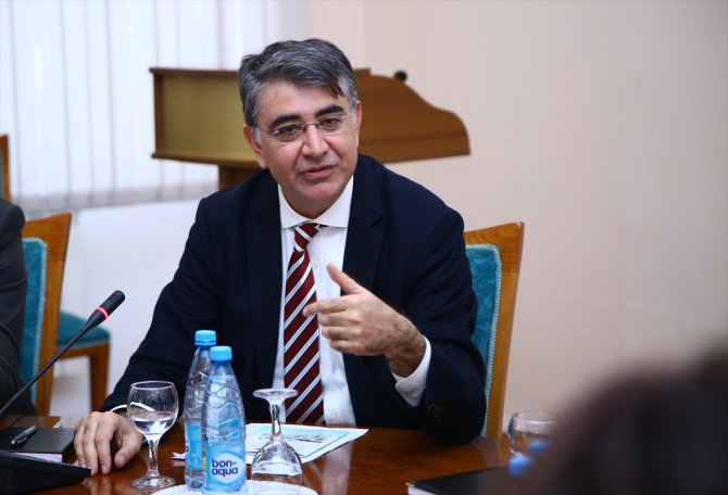 Enerji ve ulaşımın sosyal yönleri Azerbaycan'da tartışıldı