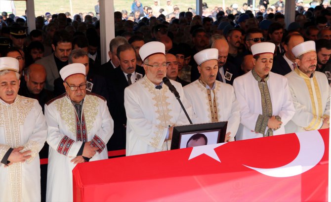 Ağrı'da şehit olan gümrük personeli Mustafa Türk son yolculuğuna uğurlandı