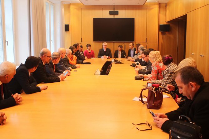 Küresel Gazeteciler Konseyi Berlin'de Alman medyası ile buluştu