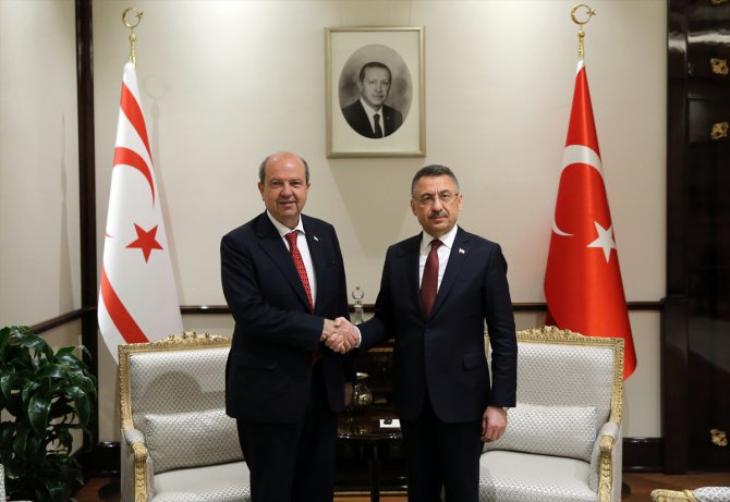 Cumhurbaşkanı Yardımcısı Oktay, KKTC Başbakanı Ersin Tatar'ı kabul etti