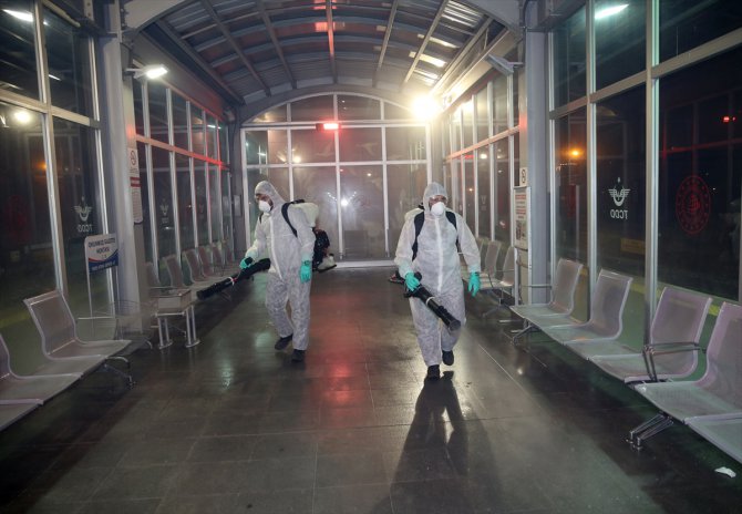 Marmaray istasyonlarında dezenfekte çalışması