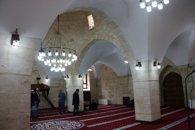 Şanlıurfa'da restore edilen tarihi cami yeniden ibadete açıldı