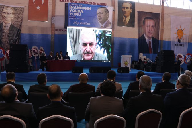 AK Parti'li Akbaşoğlu, Çankırı Merkez İlçe Kongresi'nde konuştu: