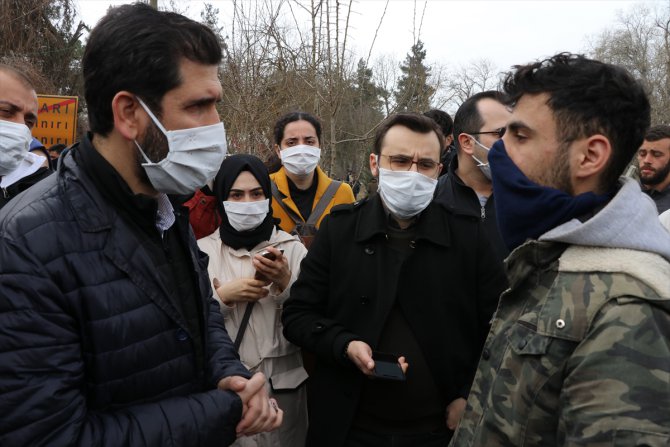 Avukatlar Edirne'deki sığınmacılarla görüştü