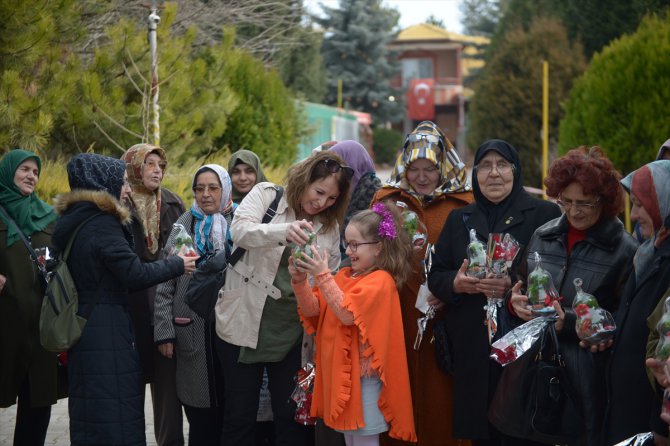 Eskişehir'de şehit yakınlarının Dünya Kadınlar Günü buluşması