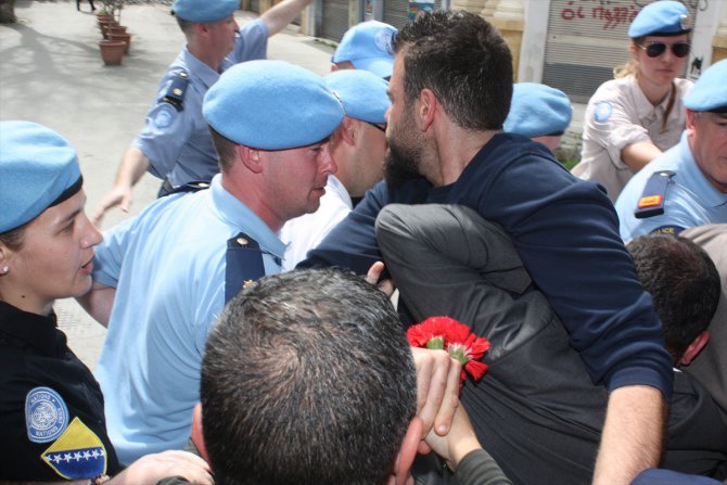 KKTC polisi ile BM Barış Gücü arasında gerginlik