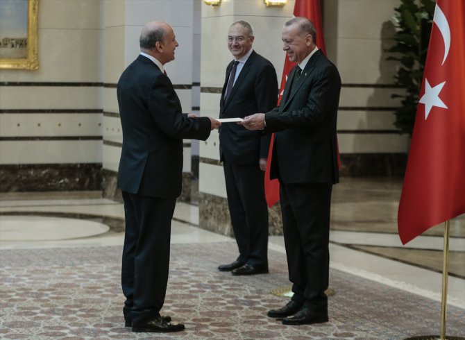 Arnavutluk Büyükelçisi Ribo, Erdoğan'a güven mektubu sundu