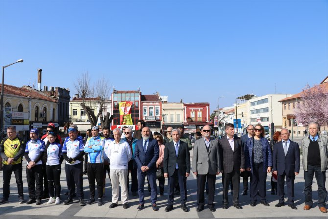 Edirne'de Tıp Bayramı'nı pedal çevirerek kutladılar