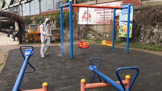 Zonguldak'ta ortak kullanım alanları koronavirüse karşı dezenfekte edildi