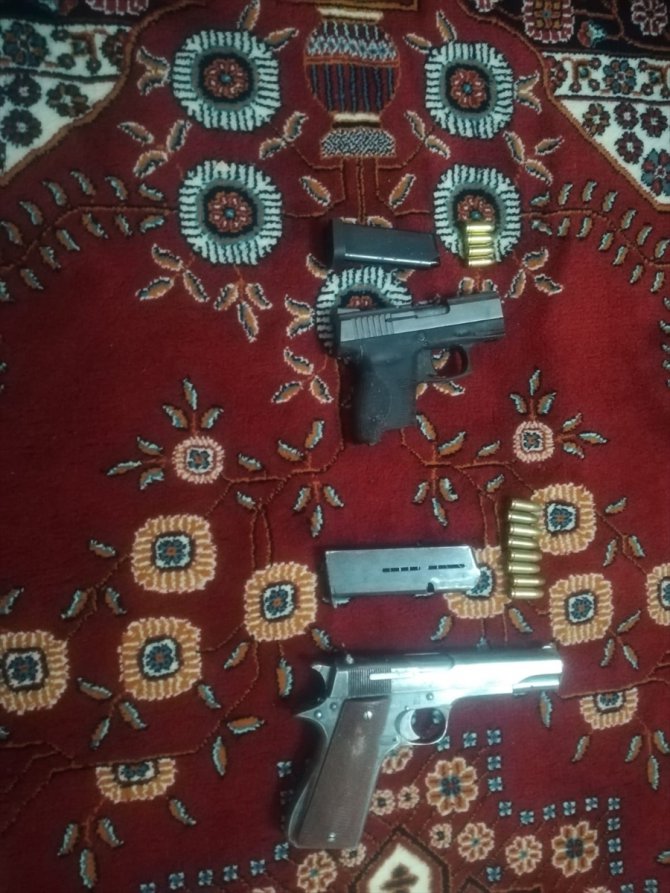 Malatya'da silah kaçakçılığı operasyonu: 14 gözaltı
