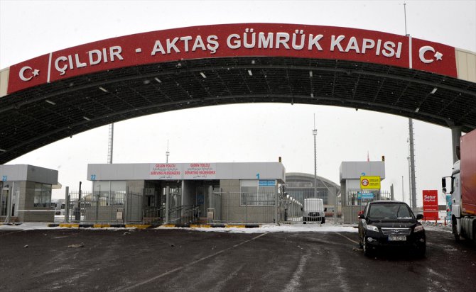 Çıldır-Aktaş ve Türkgözü sınır kapıları geçici olarak yolcu trafiğine kapatılacak