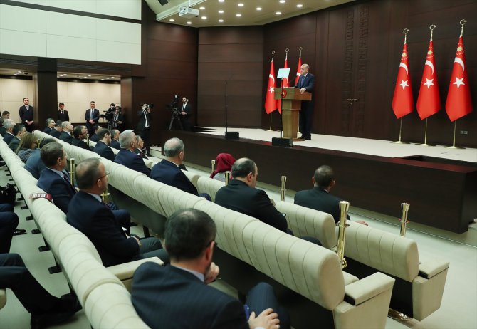 Erdoğan başkanlığındaki Koronavirüsle Mücadele Eş Güdüm Toplantısı sona erdi