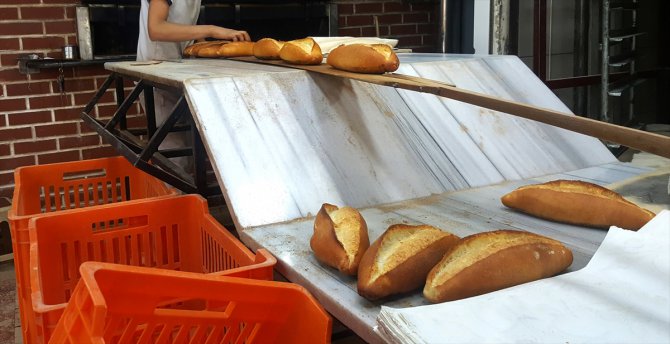 Kırşehir'de rekabet nedeniyle 59 kuruşa düşen ekmek fiyatları 1,25 liraya yükseldi