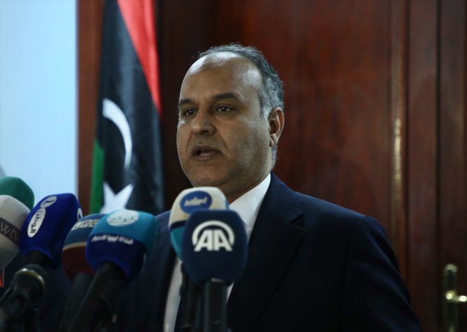 Libya Ekonomi Bakanı İsavi'den "gıda stoklarımız yeterli" mesajı