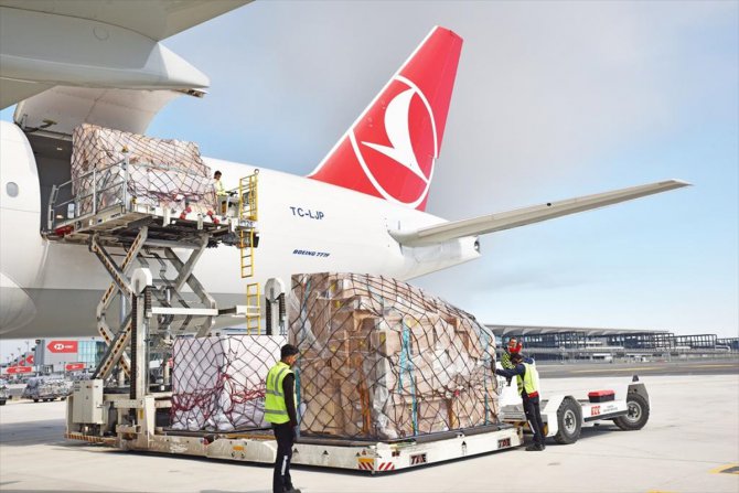 Turkish Cargo, kargo uçaklarıyla yapılan seferlerin frekans sayılarını artırıyor
