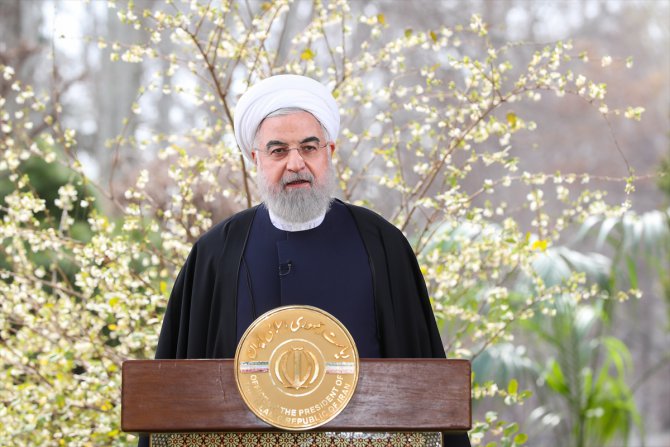 İranlı liderlerin Nevruz mesajlarında "koronavirüs" vurgusu