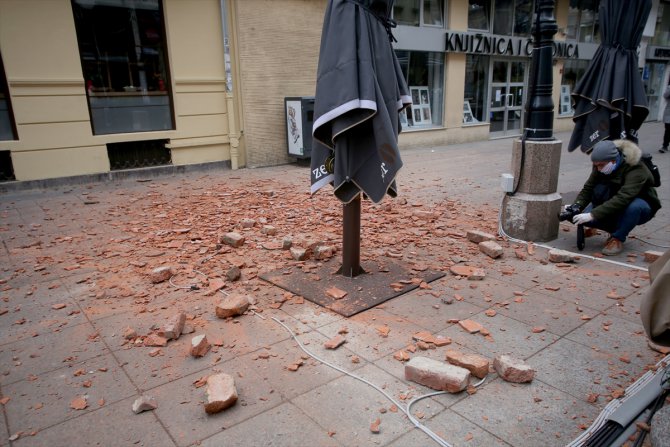 Hırvatistan'da 5,3 büyüklüğünde deprem