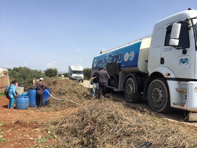 Afrin'deki Suriyelilere haftalık 100 ton su yardımı