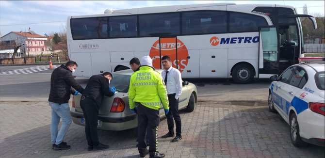 Aksaray'da yolcu otobüsü şoförüne fazla yolcu taşımaktan 392 lira ceza kesildi