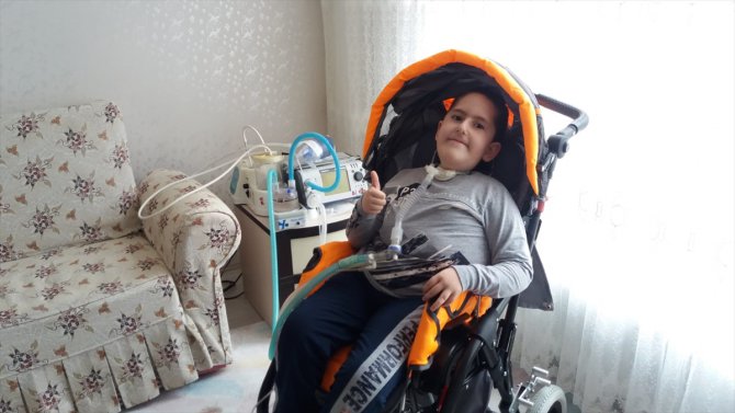 Küçük Tunahan'ın "engelli aracı" hayali gerçek oldu