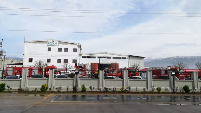 Kahramanmaraş'ta tekstil fabrikasında çıkan yangın hasara neden oldu