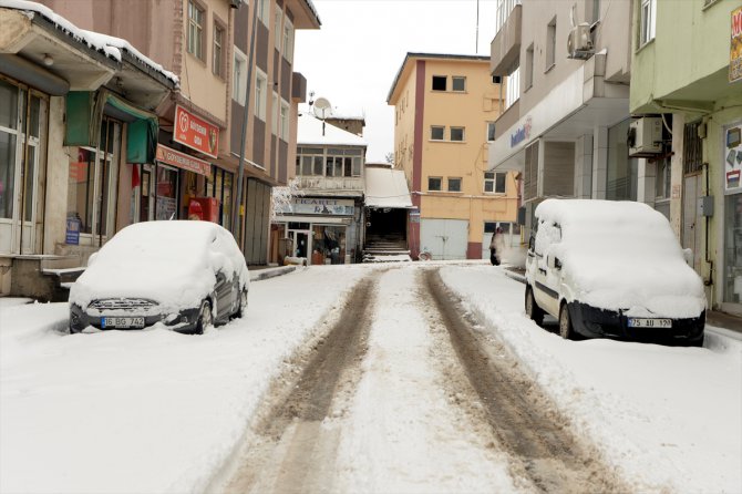 Kars ve Ardahan kar yağışıyla beyaza büründü