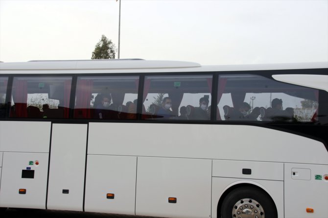 (GÜNCELLEME) Cezayir'den getirilen 450 kişi Aydın'da öğrenci yurduna yerleştirildi