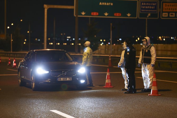 Ankara Valisi Şahin, kara yollarında alınan tedbirleri yerinde inceledi:
