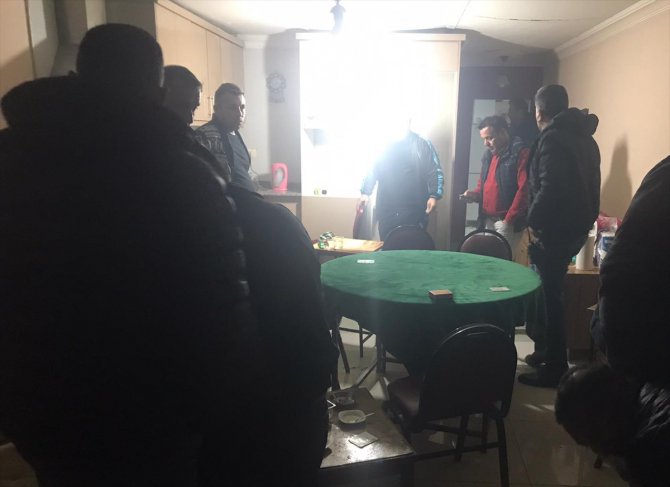 Muğla'da kumar oynayanlara "sosyal mesafe" kuralından da para cezası verildi