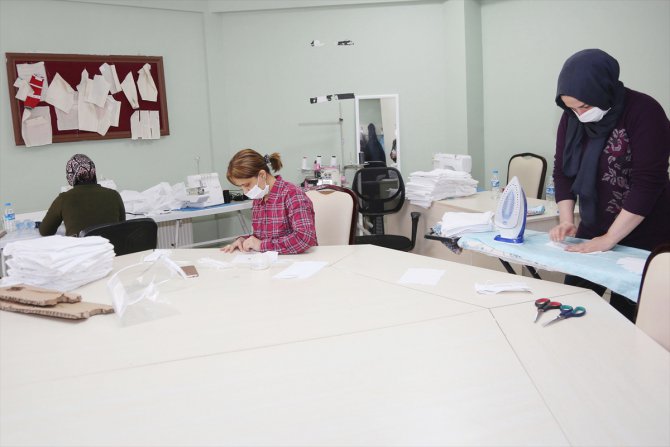 Özgecan Kadın Koordinasyon Merkezi'nde üretilen maskeler ücretsiz dağıtılacak
