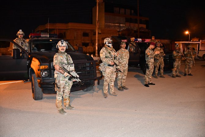 Irak'ın Kerkük kentinde, Kovid-19 nedeniyle ölenler için tören düzenlendi