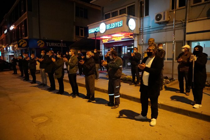 Çorum'da belediye hoparlörlerinden sağlık çalışanları için alkış sesi