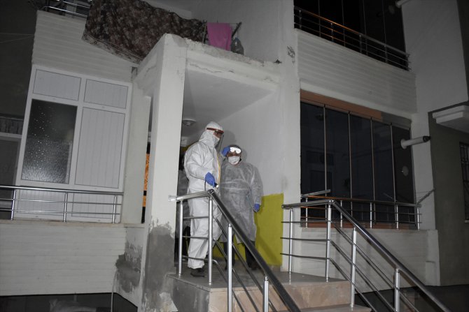Kırşehir'de 12 daireli bina karantinaya alındı
