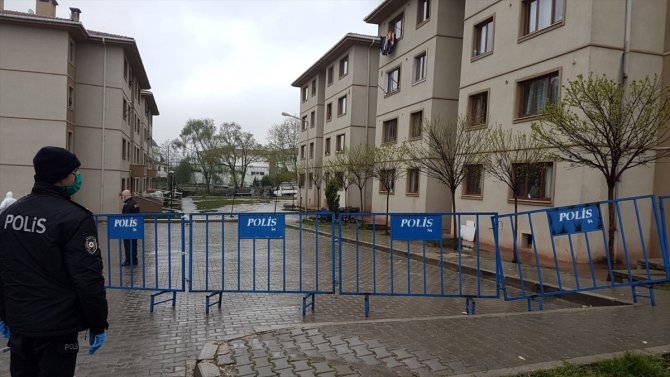 Sakarya'da beş apartman koronavirüs nedeniyle karantinaya alındı