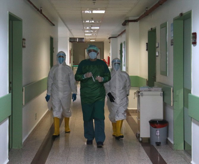 Samsun'da Kovid-19 tedavisi tamamlanan 70'in üzerinde hasta taburcu edildi