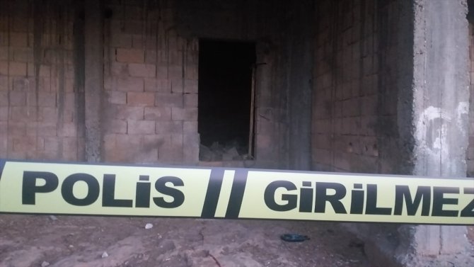 Şanlıurfa'da yıkılan duvarın altında kalan çocuk öldü