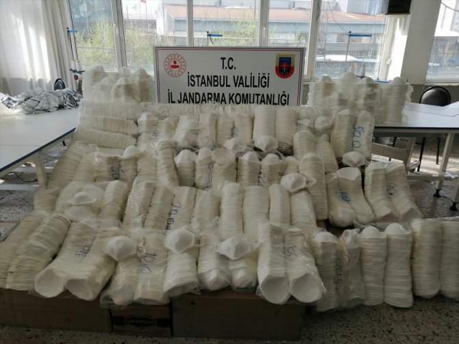 İstanbul'da kaçak üretilen 173 bin 500 maskeye el konuldu