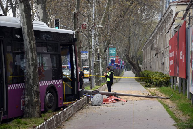 Beşiktaş'ta zincirleme trafik kazası: 3 yaralı