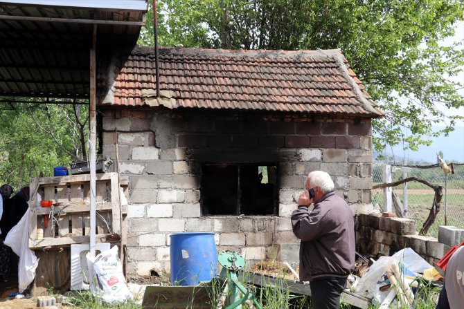 Aydın'da tarladaki kulübede çıkan yangında 2 ve 4 yaşında iki çocuk öldü