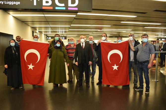 Avusturya'daki Türk vatandaşları yurda getiriliyor