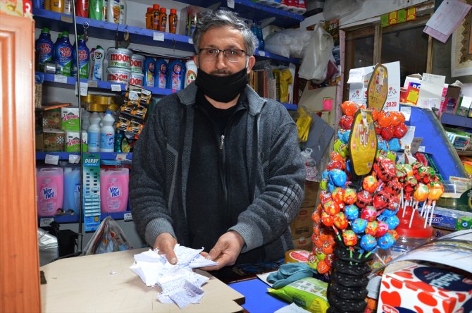 Karaman'da bir hayırsever ihtiyaç sahiplerinin bakkal borcunu ödedi