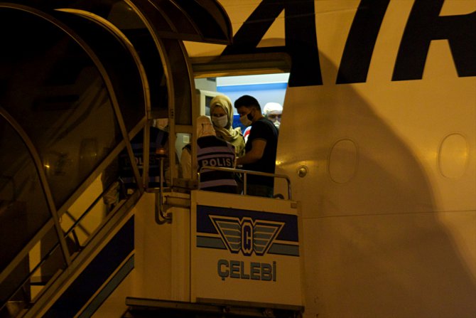 GÜNCELLEME - Ürdün'deki Türk vatandaşları THY uçağıyla Samsun'a getirildi