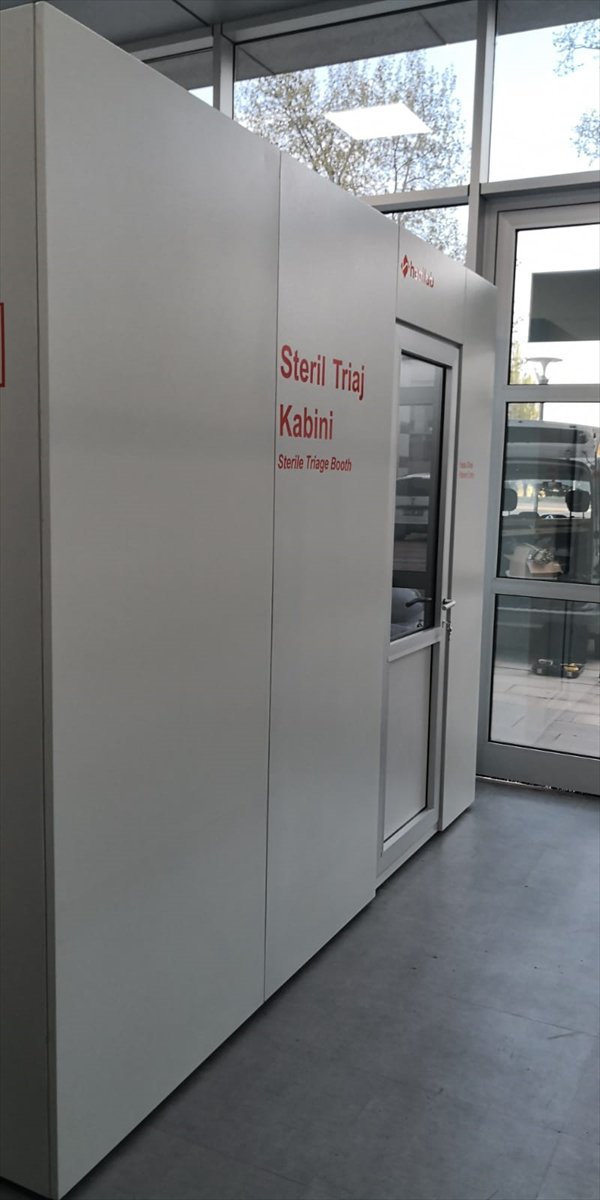 Eskişehir’de üretilen yerli "steril triyaj kabini" Meclis Hastanesine hediye edildi