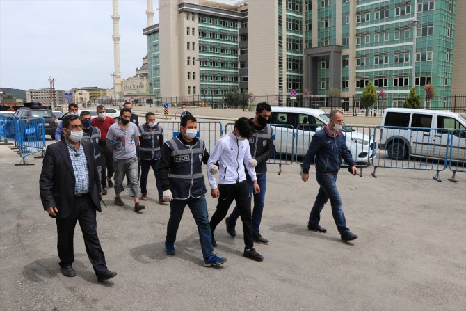 GÜNCELLEME - Gaziantep'teki silahlı soygunla ilgili 2 zanlı tutuklandı