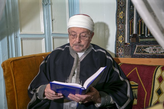 Tunus'taki Zeytune Camisi Başimamı: "Teravih namazlarının kılındığı evler Allah'ın ismiyle canlanacak"