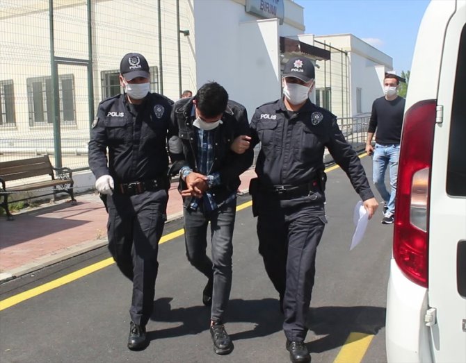 Adana'da bekçilerin yakaladığı "sahte komiser" ev hapsiyle cezalandırıldı