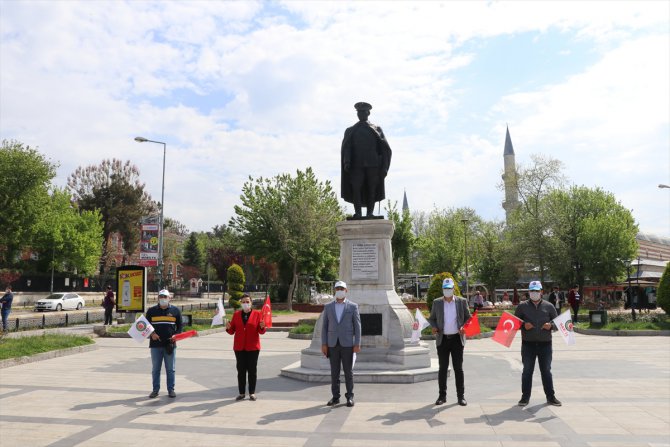 Edirne'de sosyal mesafeli "1 Mayıs"